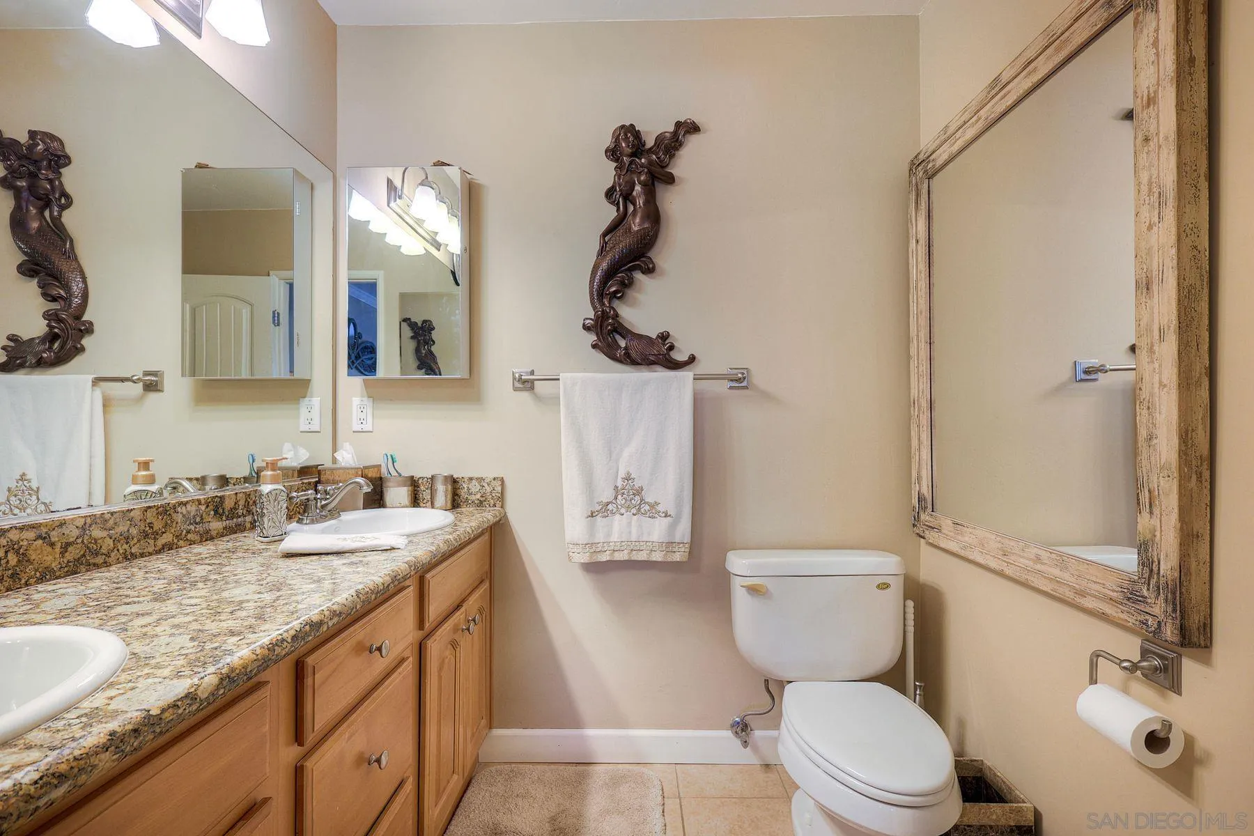 https://cdn.realtyfeed.com/cdn/127/260001372/a9a44b689d4ca54d0194370b5713c5c8.webp