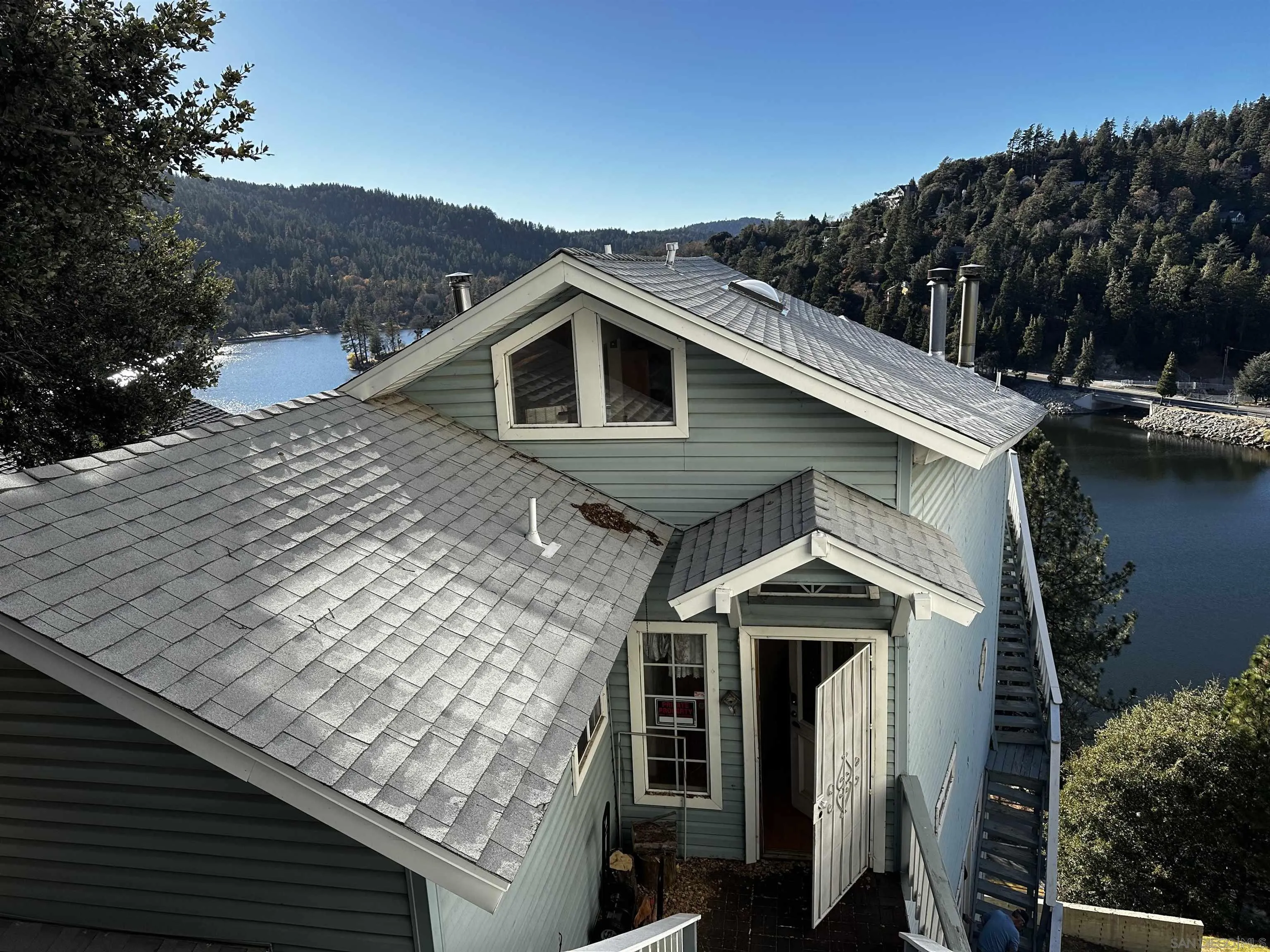 402 Delle Drive, Crestline, CA 92325 - Photo 3 of 26, Crestline, CA