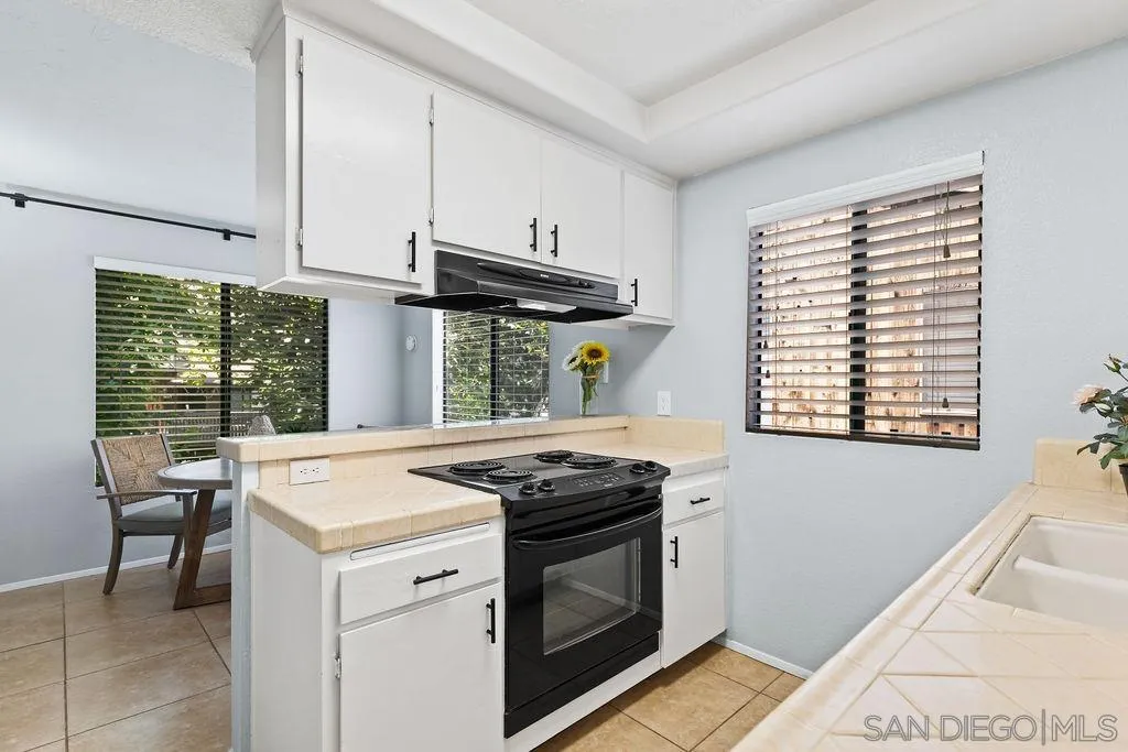 Photo #10: 260001378 Listing: Photo #10
