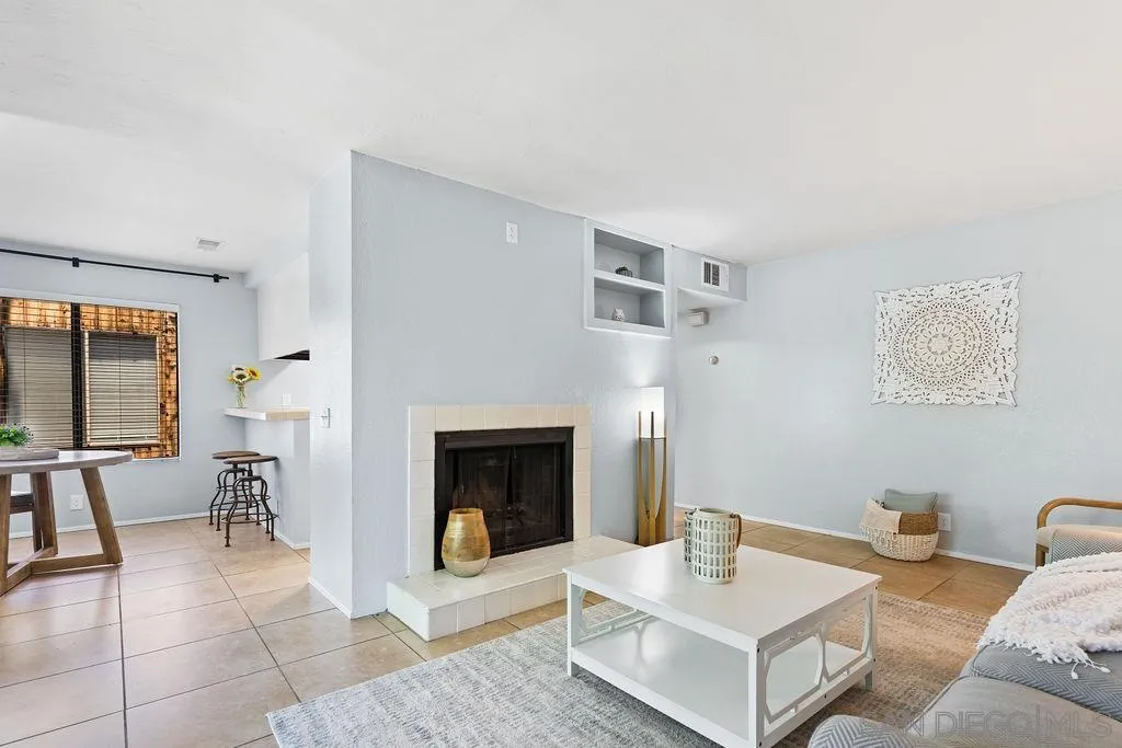 Photo #5: 260001378 Listing: Photo #5