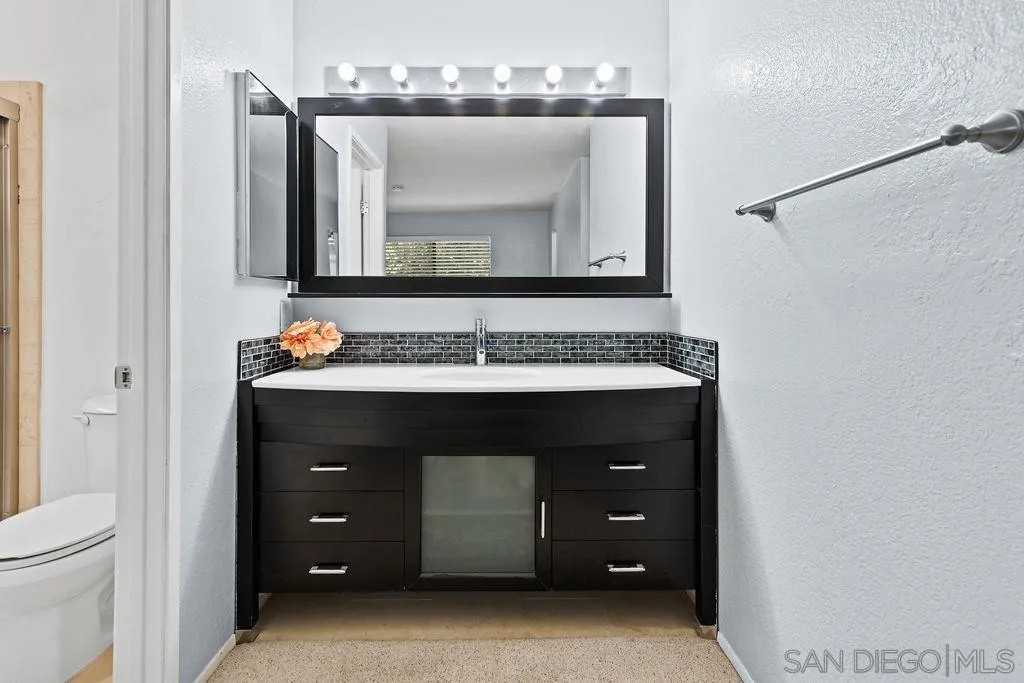 Photo #18: 260001378 Listing: Photo #18