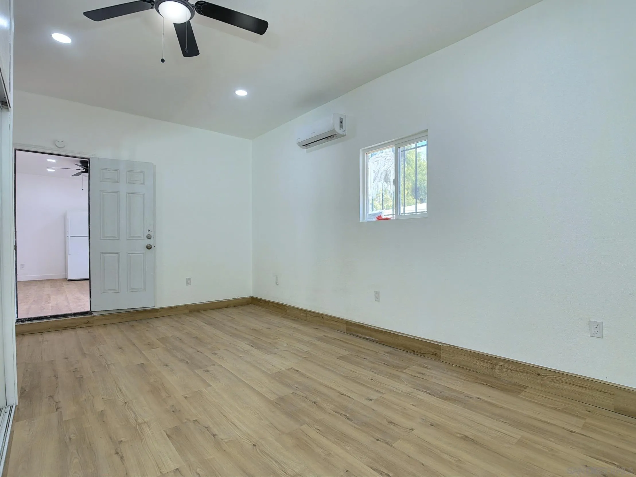 https://cdn.realtyfeed.com/cdn/127/260001387/0573d4674b7ded3d0140028a95d1b0dd.webp