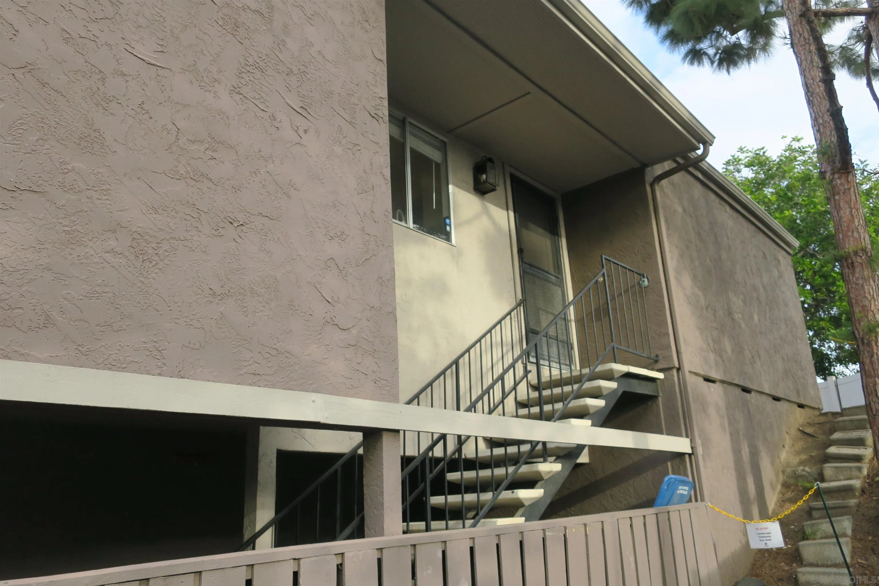 https://cdn.realtyfeed.com/cdn/127/260001390/e97e088e5065354716719beb1d505347.webp