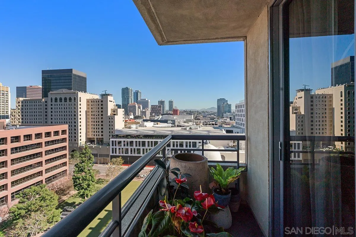 Photo #11: 260001391 Listing: Photo #11