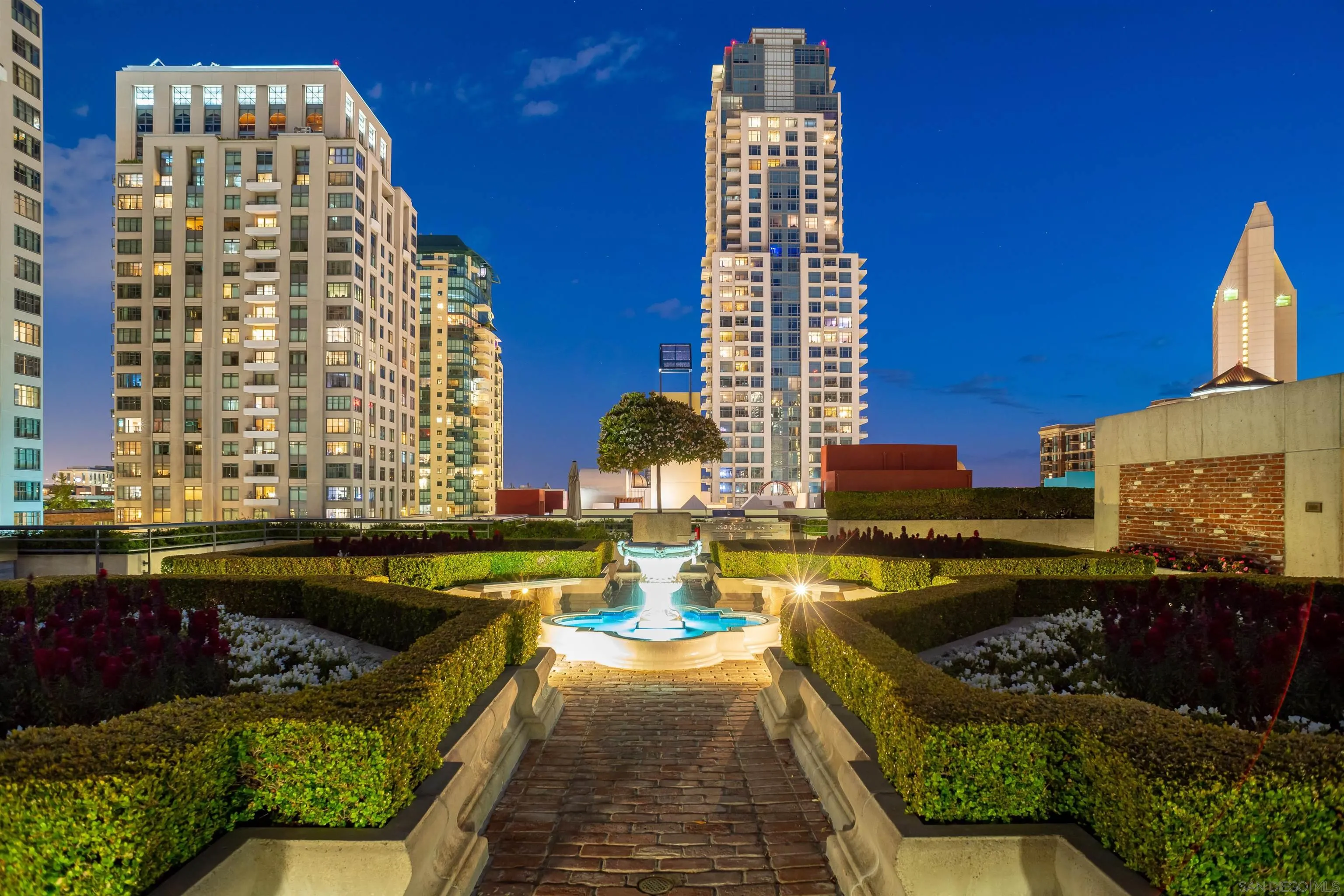 Photo #33: 260001391 Listing: Photo #33