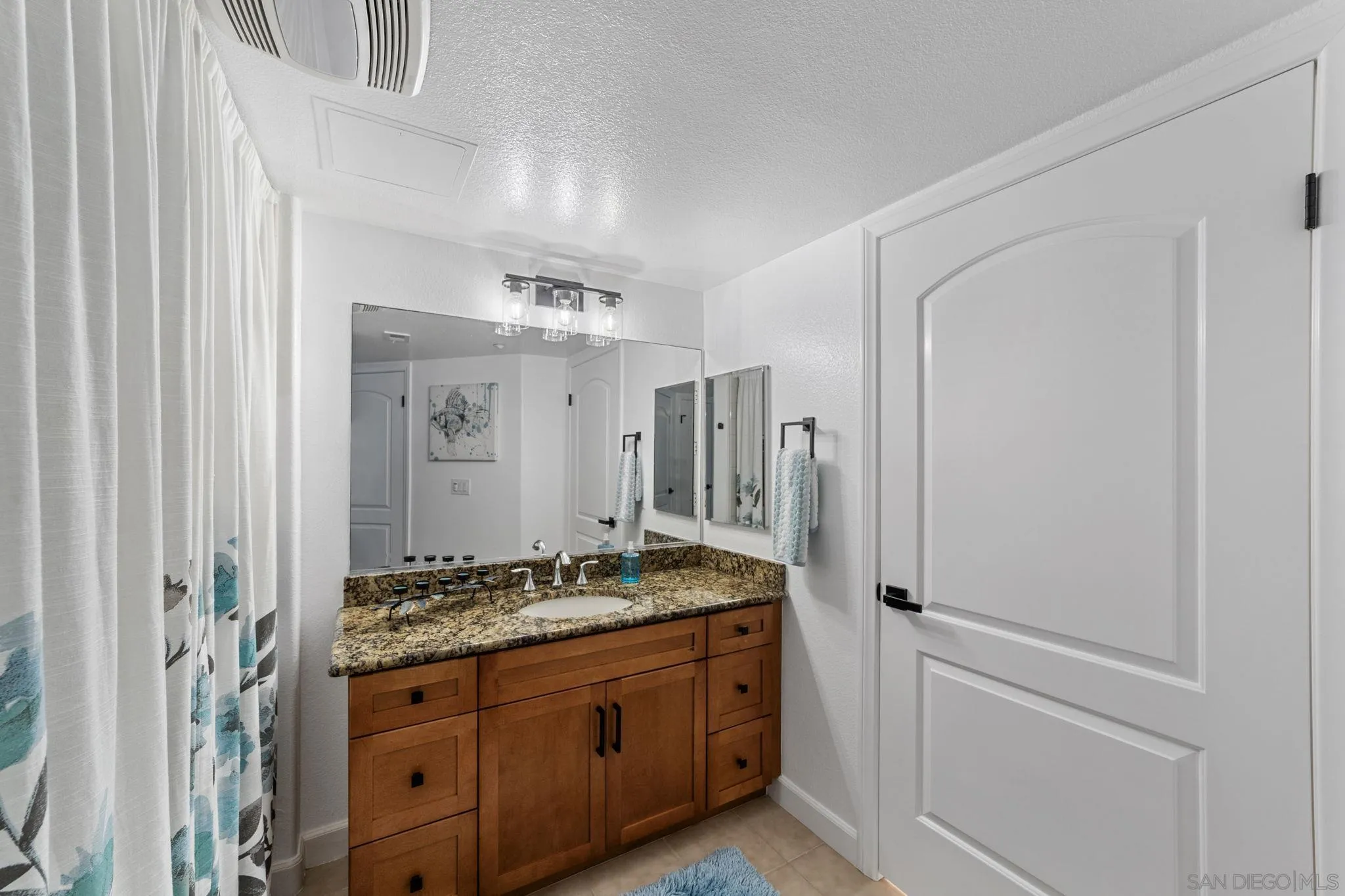 https://cdn.realtyfeed.com/cdn/127/260001394/55e742389f7bc06a681658f4610f797c.webp