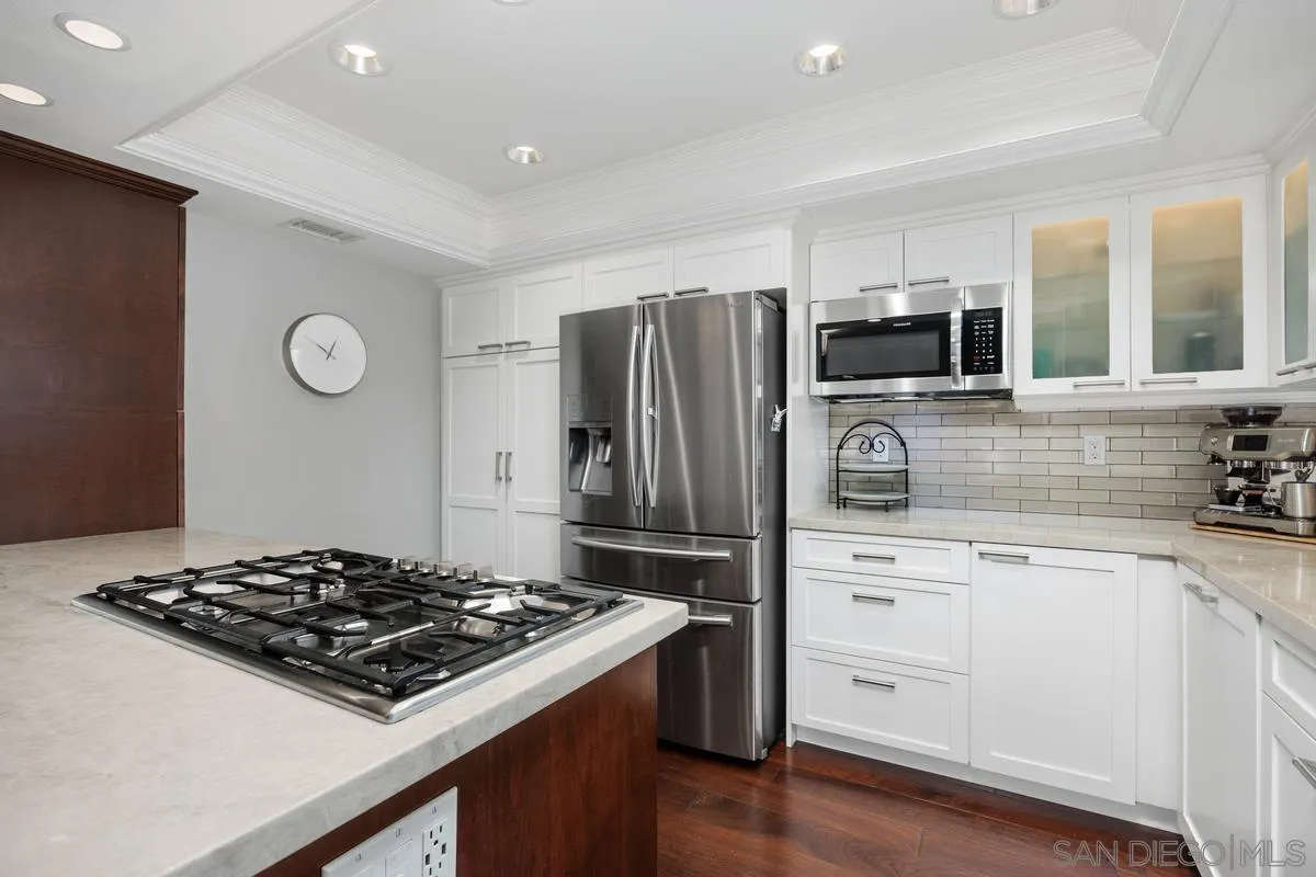 Photo #4: 260001398 Listing: Photo #4