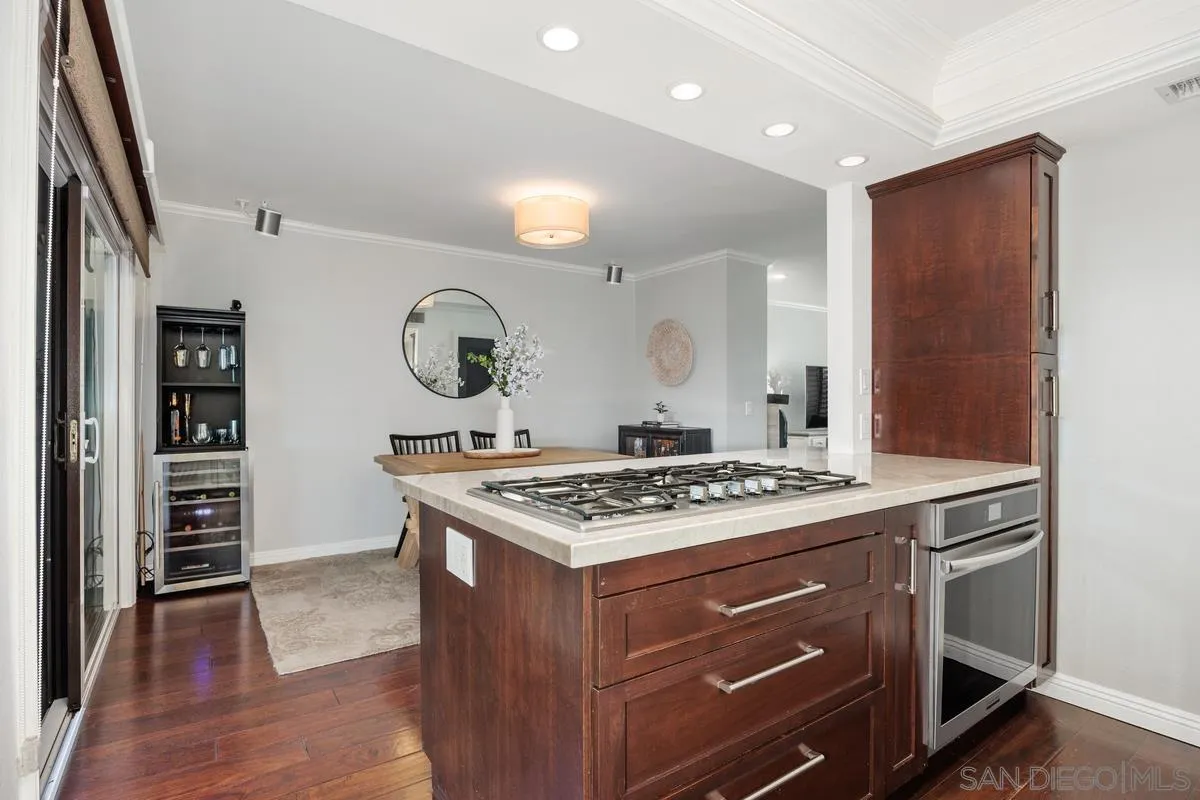 Photo #3: 260001398 Listing: Photo #3