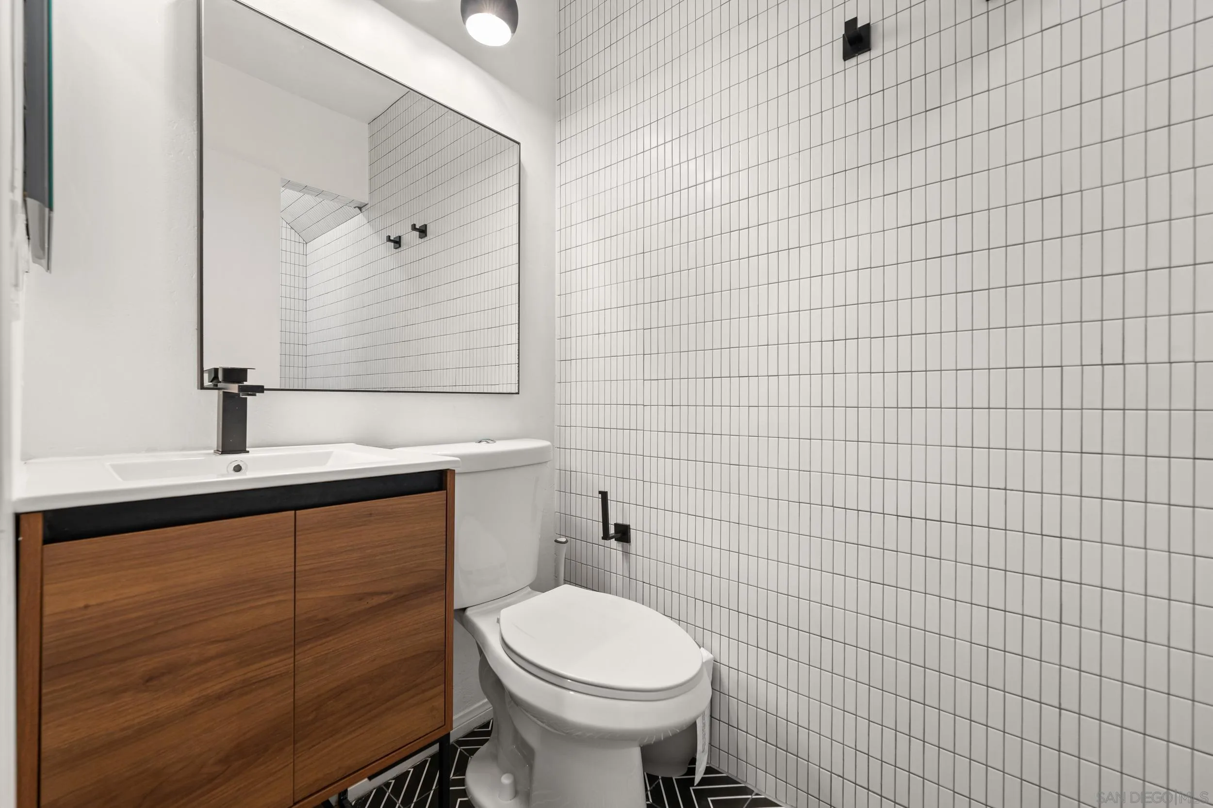 https://cdn.realtyfeed.com/cdn/127/260001399/b923c749cd2b314e60d6e17b1c769272.webp