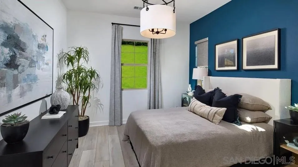 https://cdn.realtyfeed.com/cdn/127/260001401/258be0b081cd0d353c0c7870351c7df4.webp