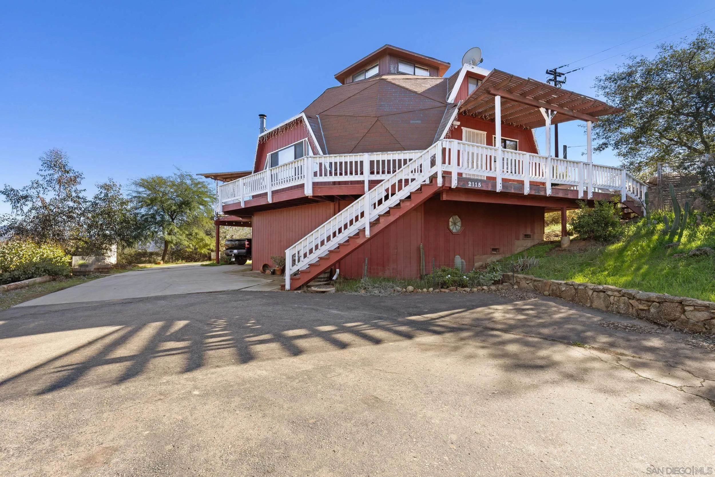 https://cdn.realtyfeed.com/cdn/127/260001403/11e4dc05f086937f88c27ca5f87e9766.webp