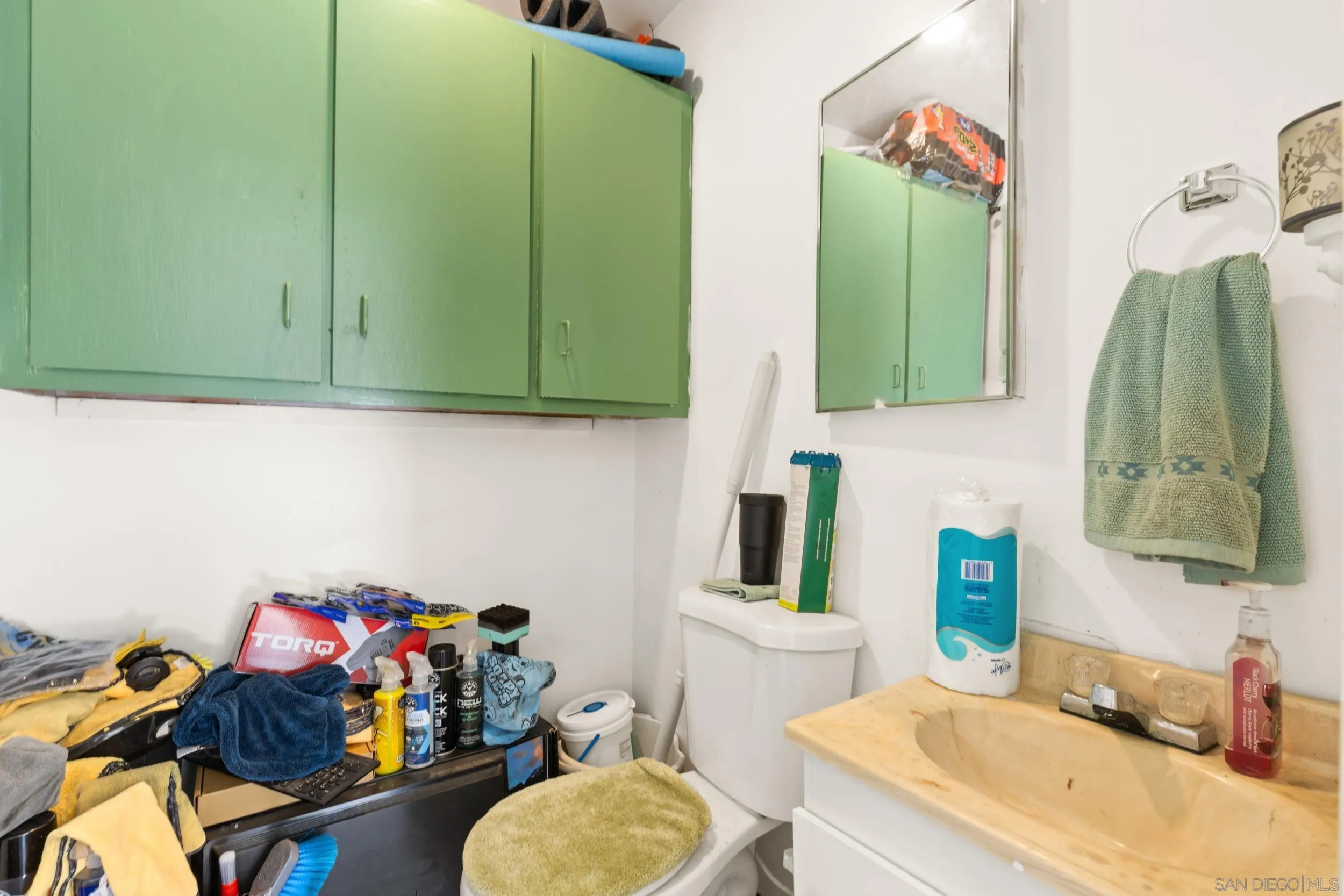 https://cdn.realtyfeed.com/cdn/127/260001403/da0265330d40f7615988579420c8a361.webp