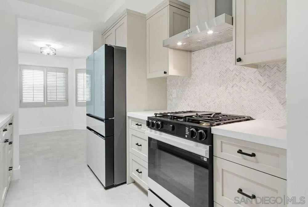 https://cdn.realtyfeed.com/cdn/127/260001405/42de4d6a3e1a37664e3382a598f2c642.webp