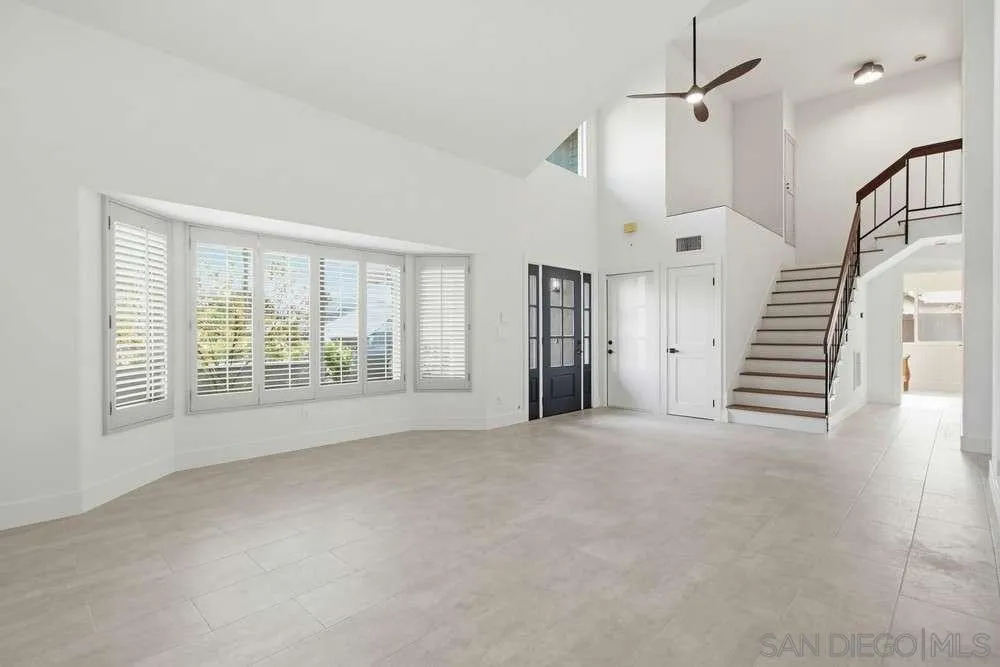 https://cdn.realtyfeed.com/cdn/127/260001405/7f2589e4f102556e89af3327f5d119a2.webp
