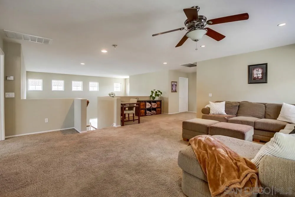 https://cdn.realtyfeed.com/cdn/127/260001410/7539385610cfa7240b9f025f8bab6e6d.webp