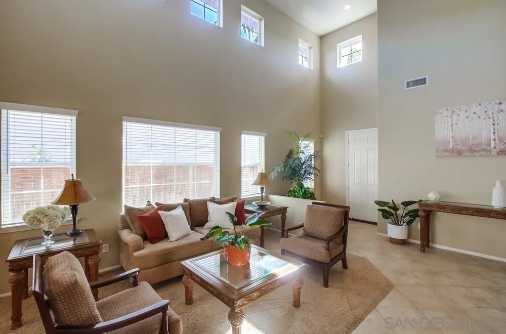 https://cdn.realtyfeed.com/cdn/127/260001410/a18939363c04472c3f881389ebad07c9.webp