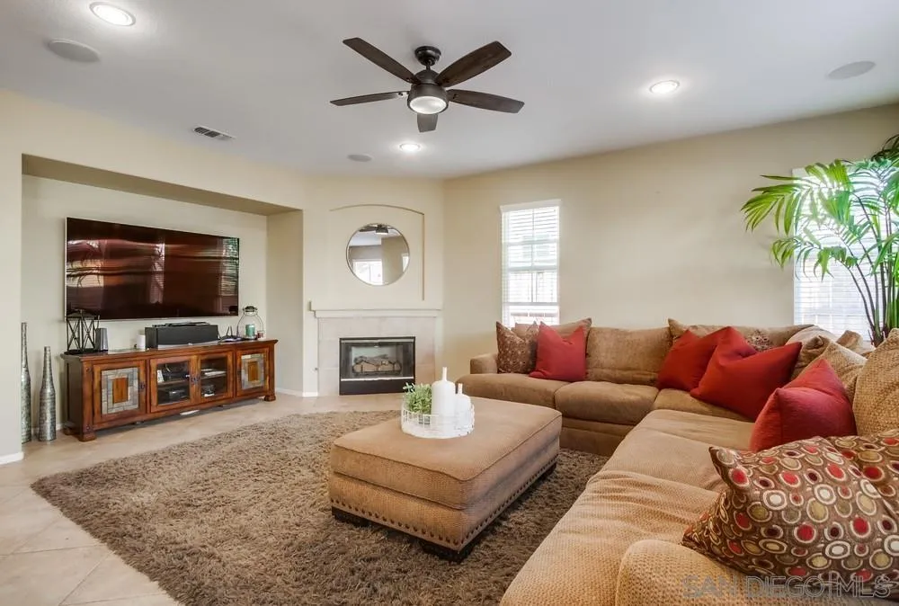 https://cdn.realtyfeed.com/cdn/127/260001410/a1dcfac24a4e37035399244201e0f858.webp