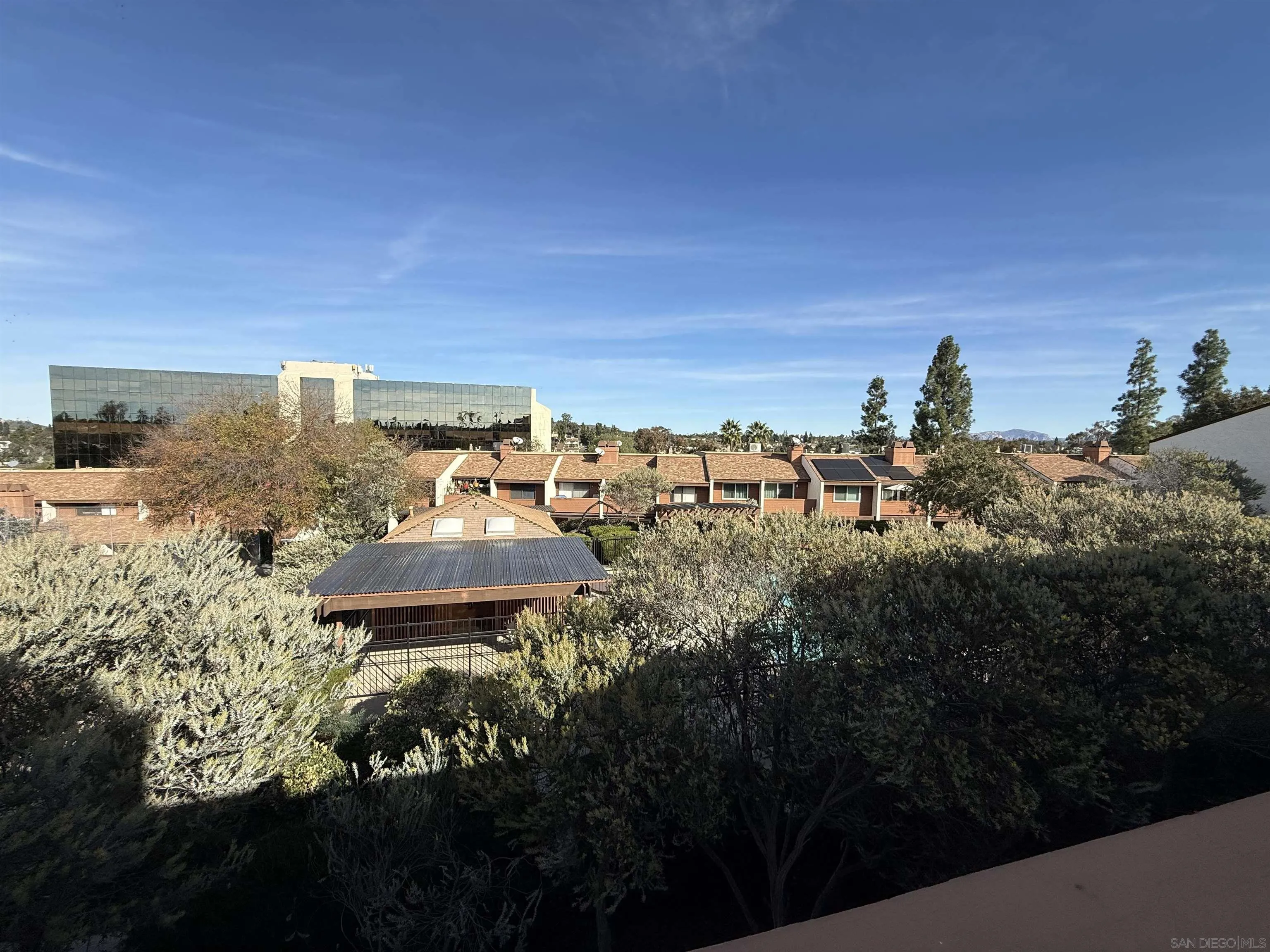 https://cdn.realtyfeed.com/cdn/127/260001417/0b66d0622c9cdc8437956ec8bb73ac0d.webp