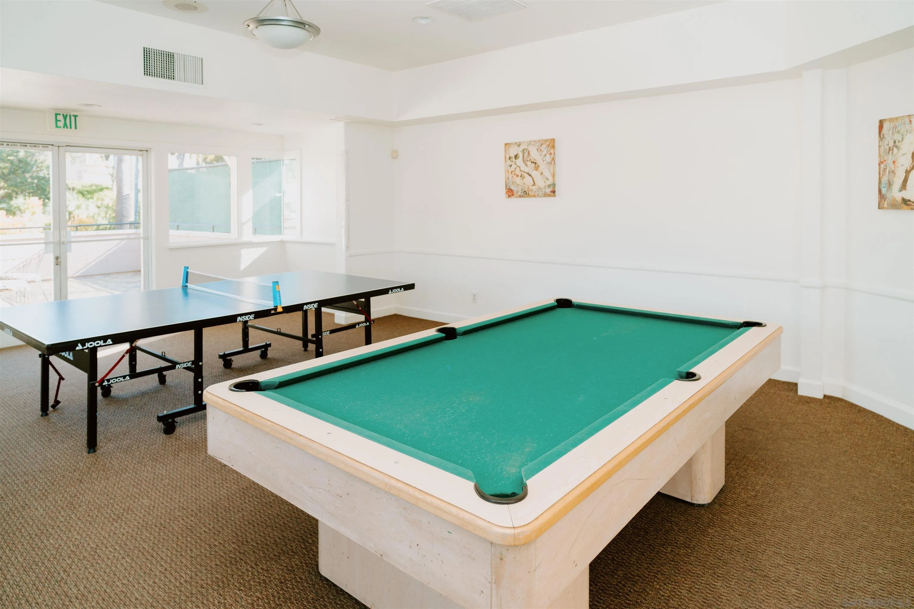 https://cdn.realtyfeed.com/cdn/127/260001419/6b3e19ddbdd4c62630fab55143b7e042.webp