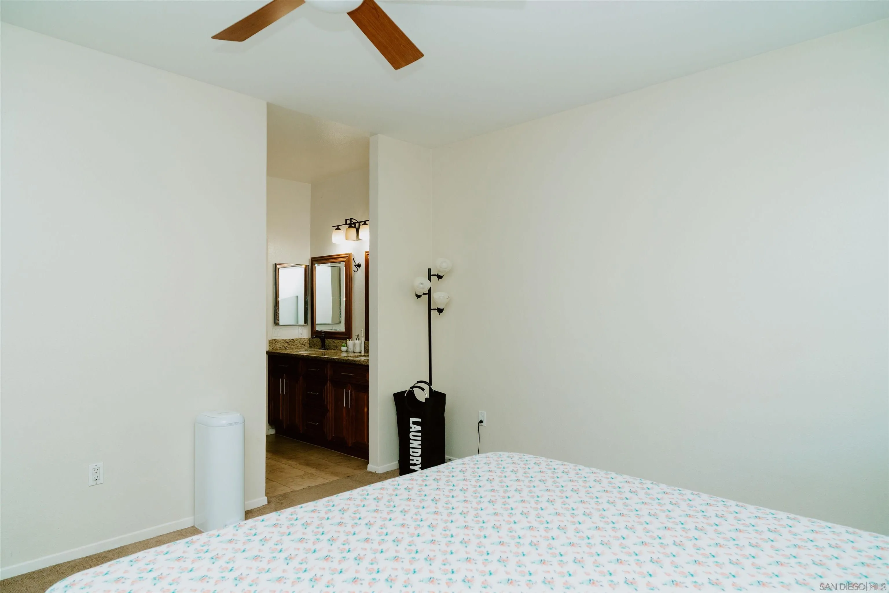 Photo #8: 260001419 Listing: Photo #8