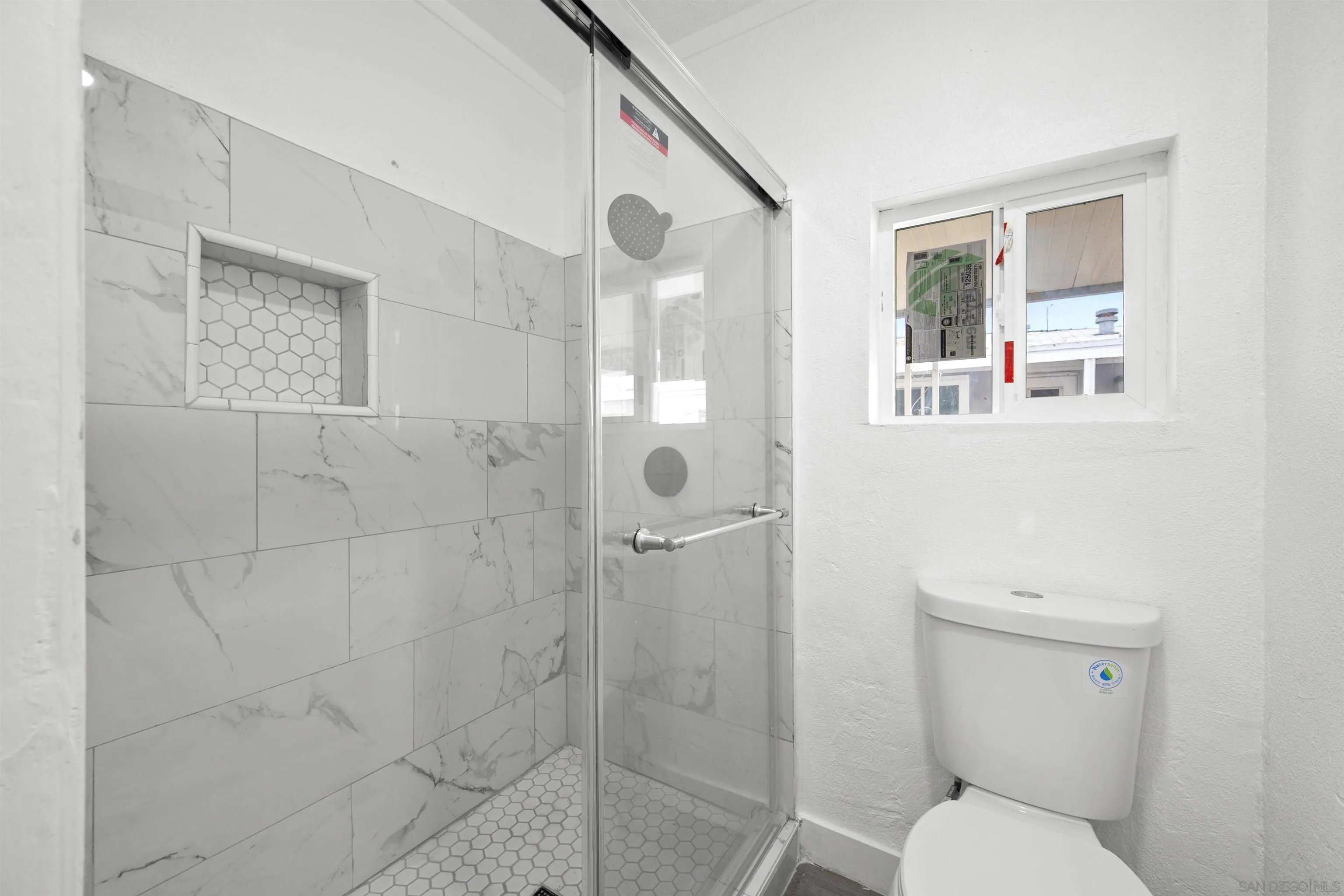https://cdn.realtyfeed.com/cdn/127/260001423/089717eb222529b012c317362c41305d.webp