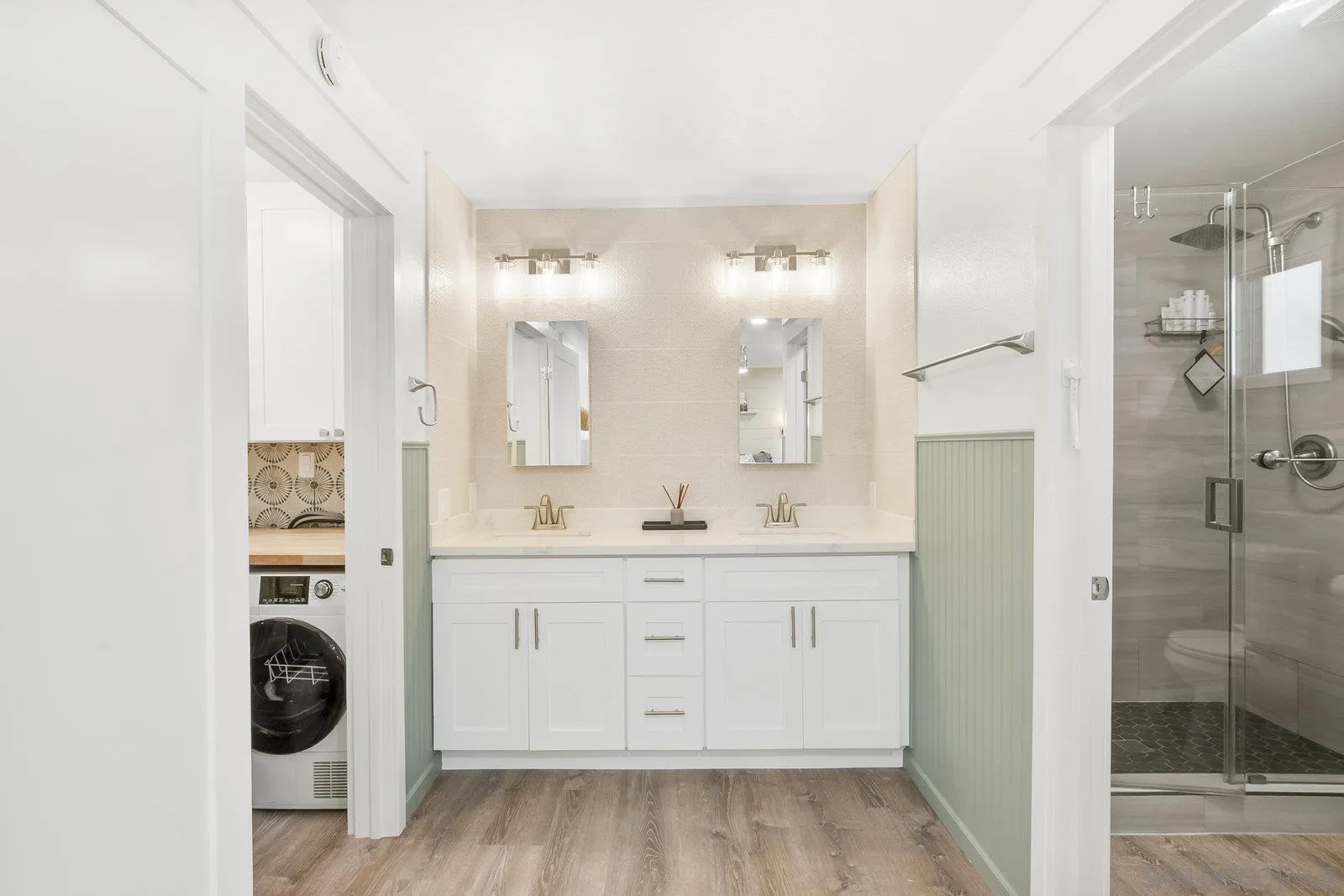 Photo #20: 260001427 Listing: Photo #20