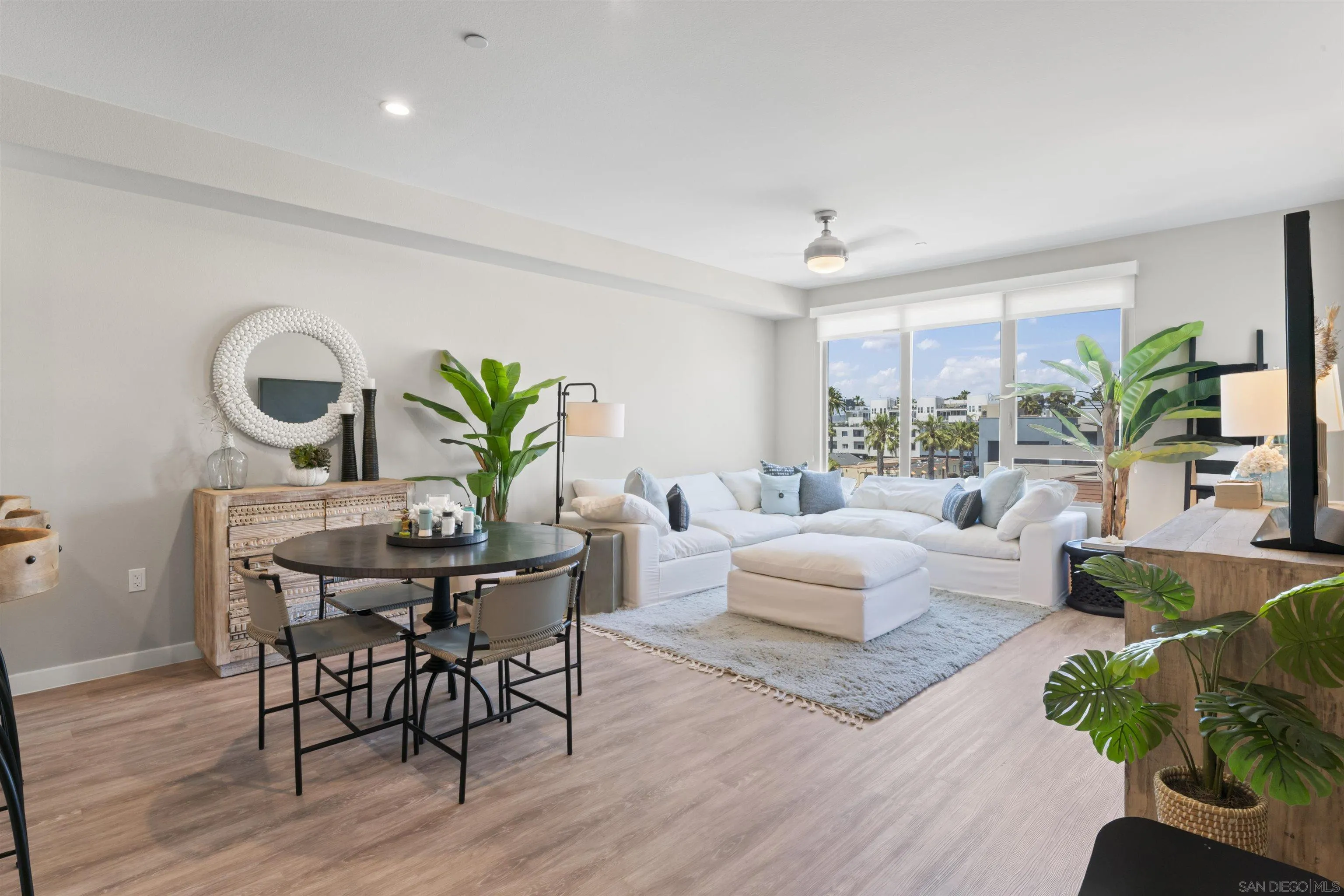 Photo #8: 260001433 Listing: Photo #8