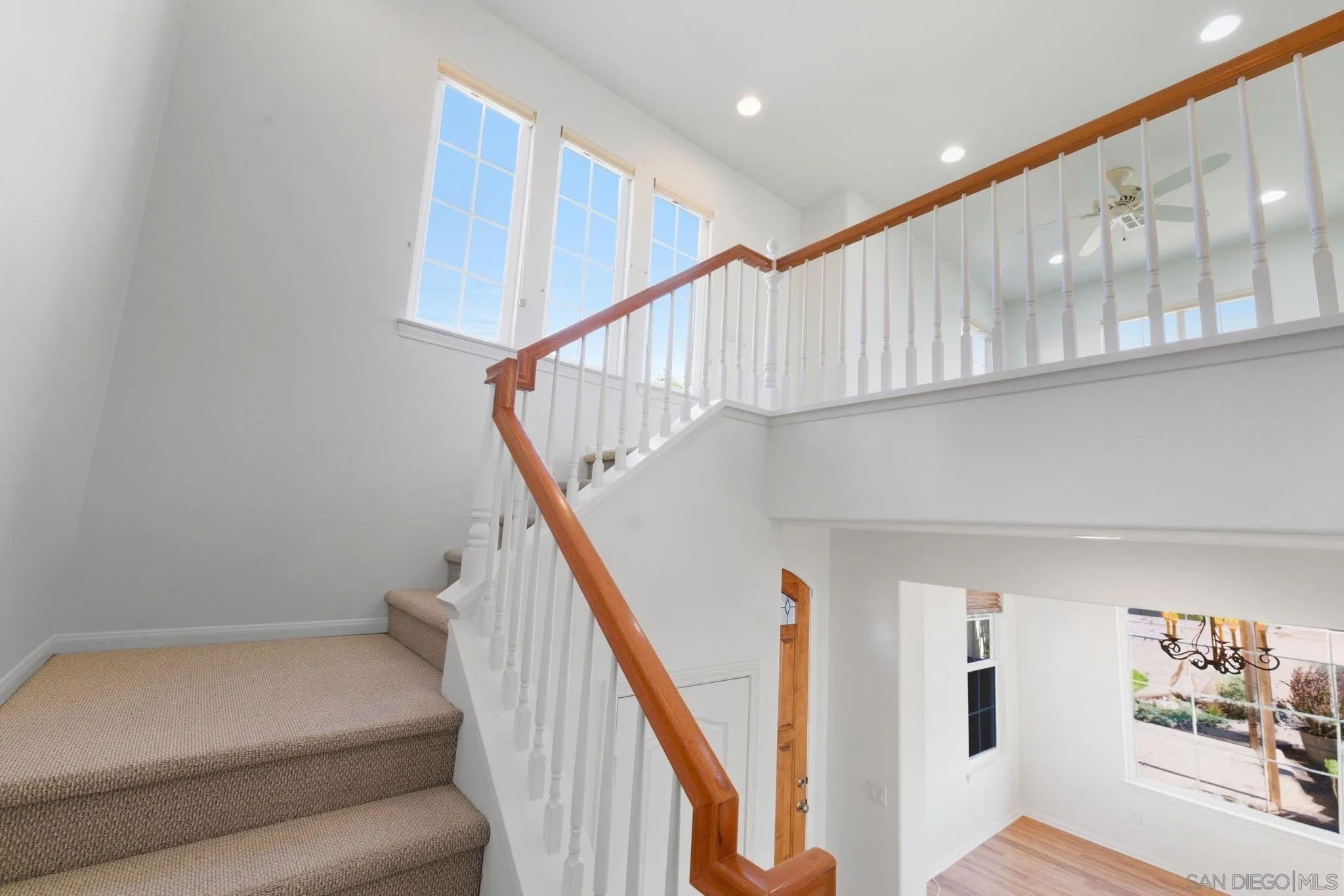 https://cdn.realtyfeed.com/cdn/127/260001434/f181b6095dcf3e805c4475721a4bf391.webp