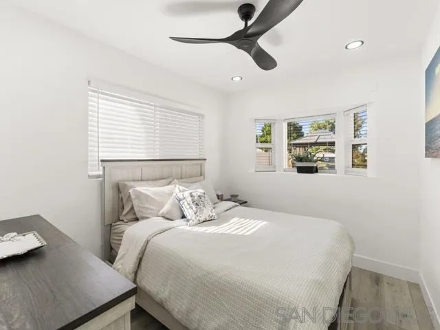https://cdn.realtyfeed.com/cdn/127/260001435/b5126243940349f06ec7d13e2c1276da.webp