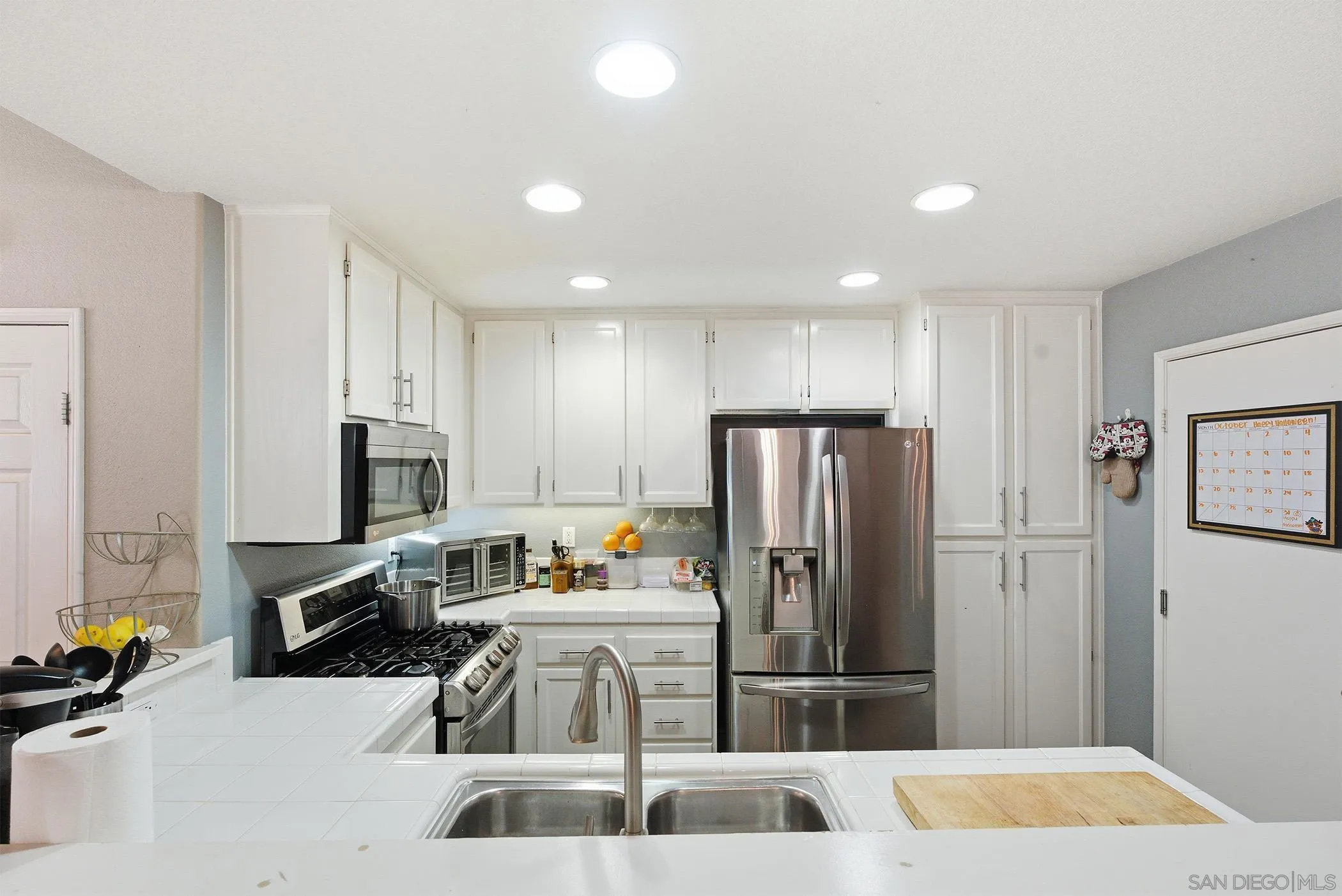 https://cdn.realtyfeed.com/cdn/127/260001439/14ffeb590287f6fe6b244b93395328d6.webp
