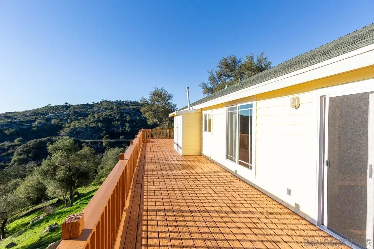 https://cdn.realtyfeed.com/cdn/127/260001443/3c6c6c89c1175d6331a156883f3b157d.webp