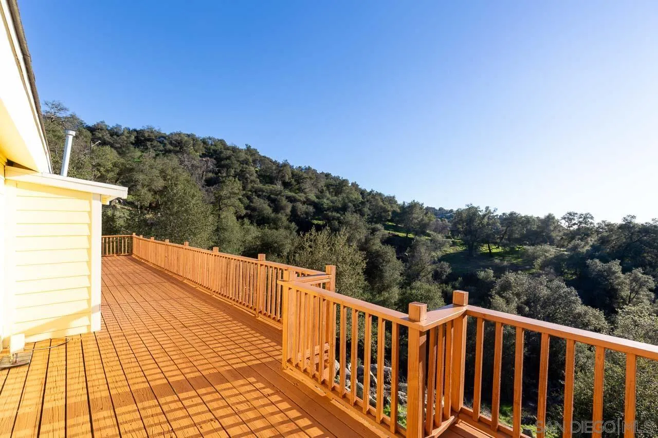 https://cdn.realtyfeed.com/cdn/127/260001443/5505098fa54e273ed47f567d0663c1f5.webp