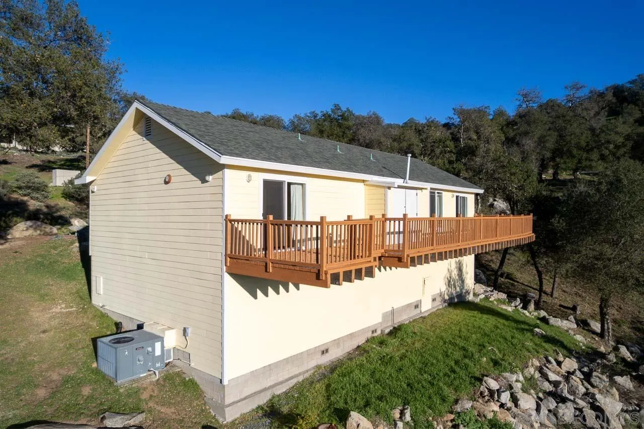 https://cdn.realtyfeed.com/cdn/127/260001443/6c633cee8205dac94f05171522a86c0c.webp