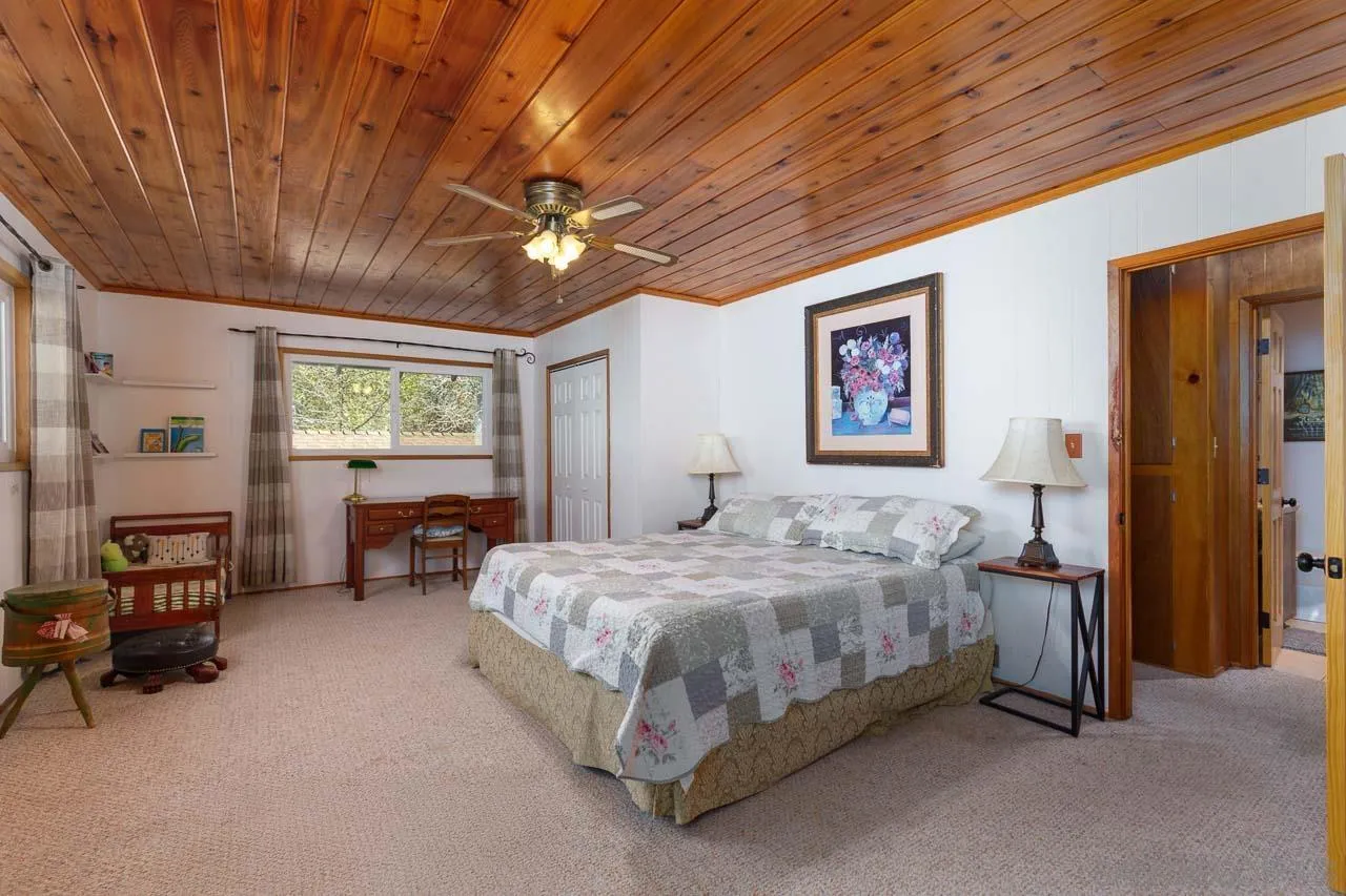 https://cdn.realtyfeed.com/cdn/127/260001446/1f416814170371db5a6578c03391ff61.webp