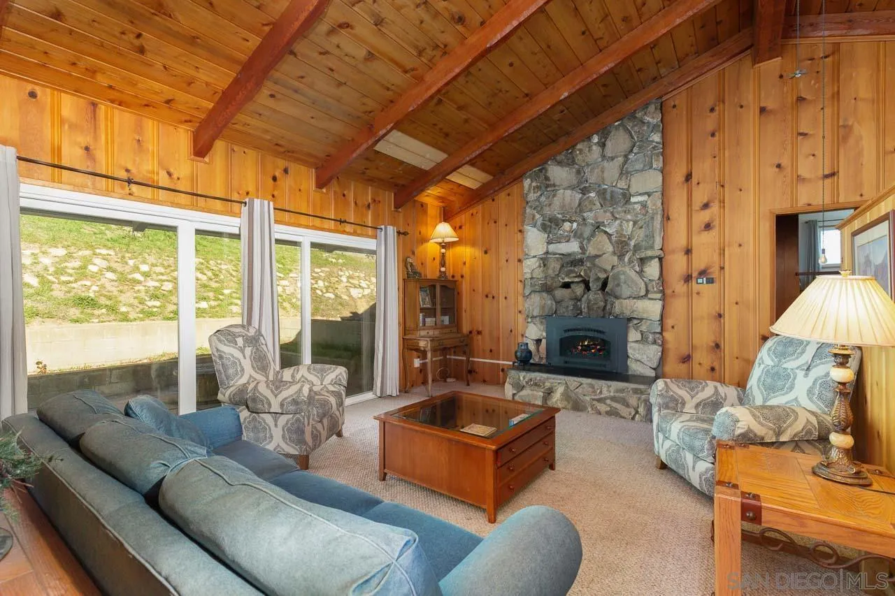https://cdn.realtyfeed.com/cdn/127/260001446/261661487fb6773fec8b583de0c46a32.webp