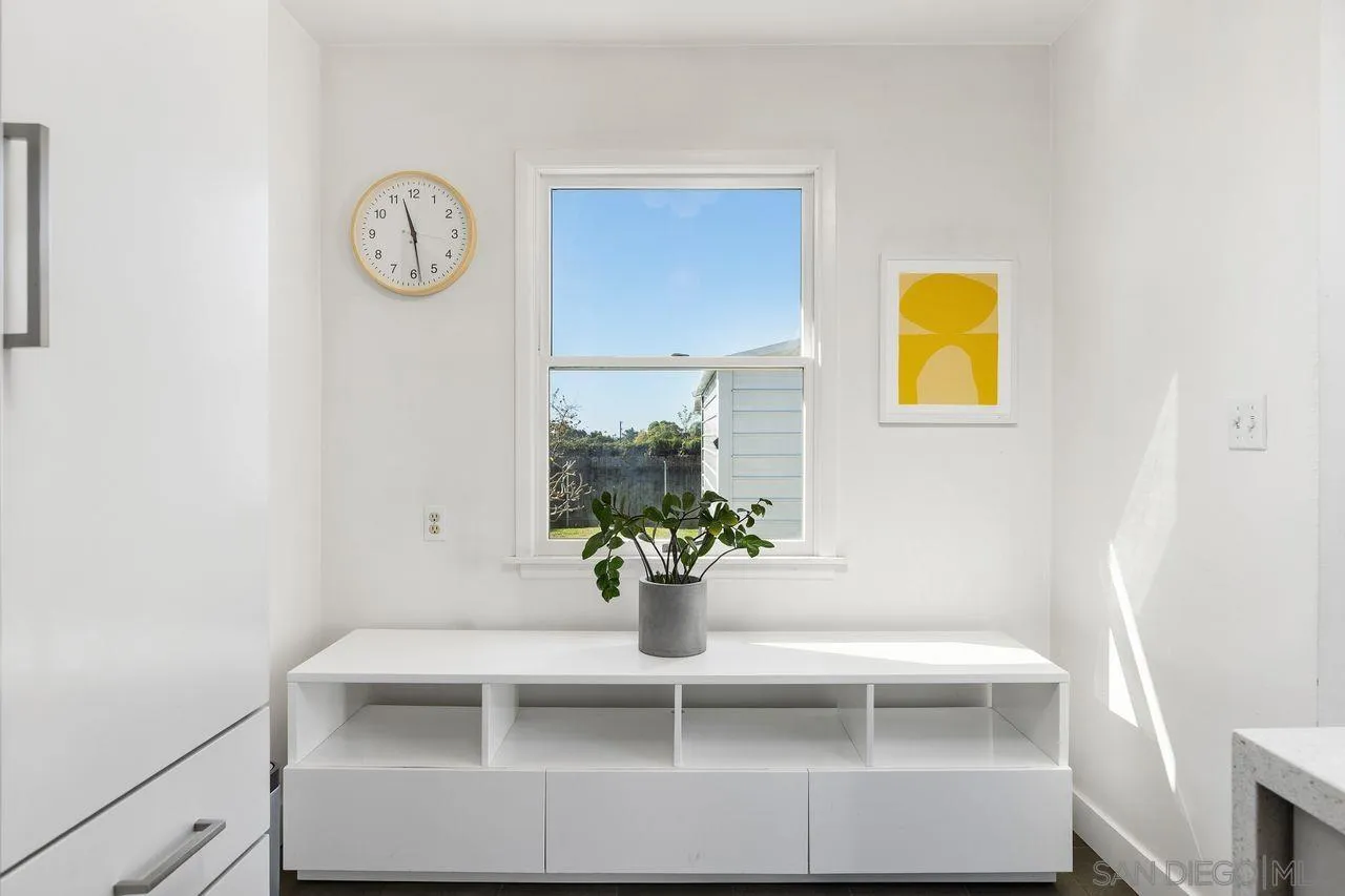 https://cdn.realtyfeed.com/cdn/127/260001447/8b2b34a92e31eed20164ee18c7d09399.webp