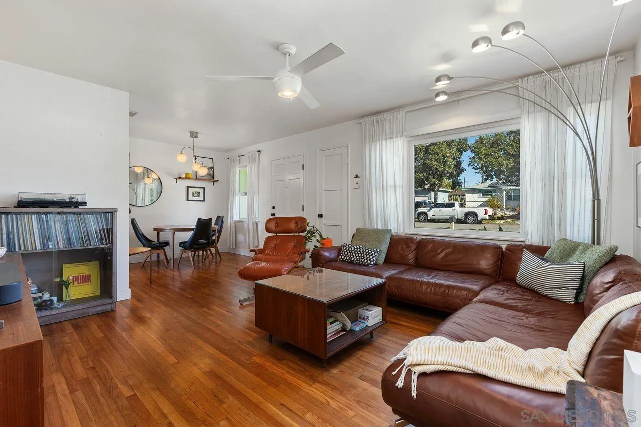 https://cdn.realtyfeed.com/cdn/127/260001447/a328ca93ed912af0276ada9a6d799b8d.webp