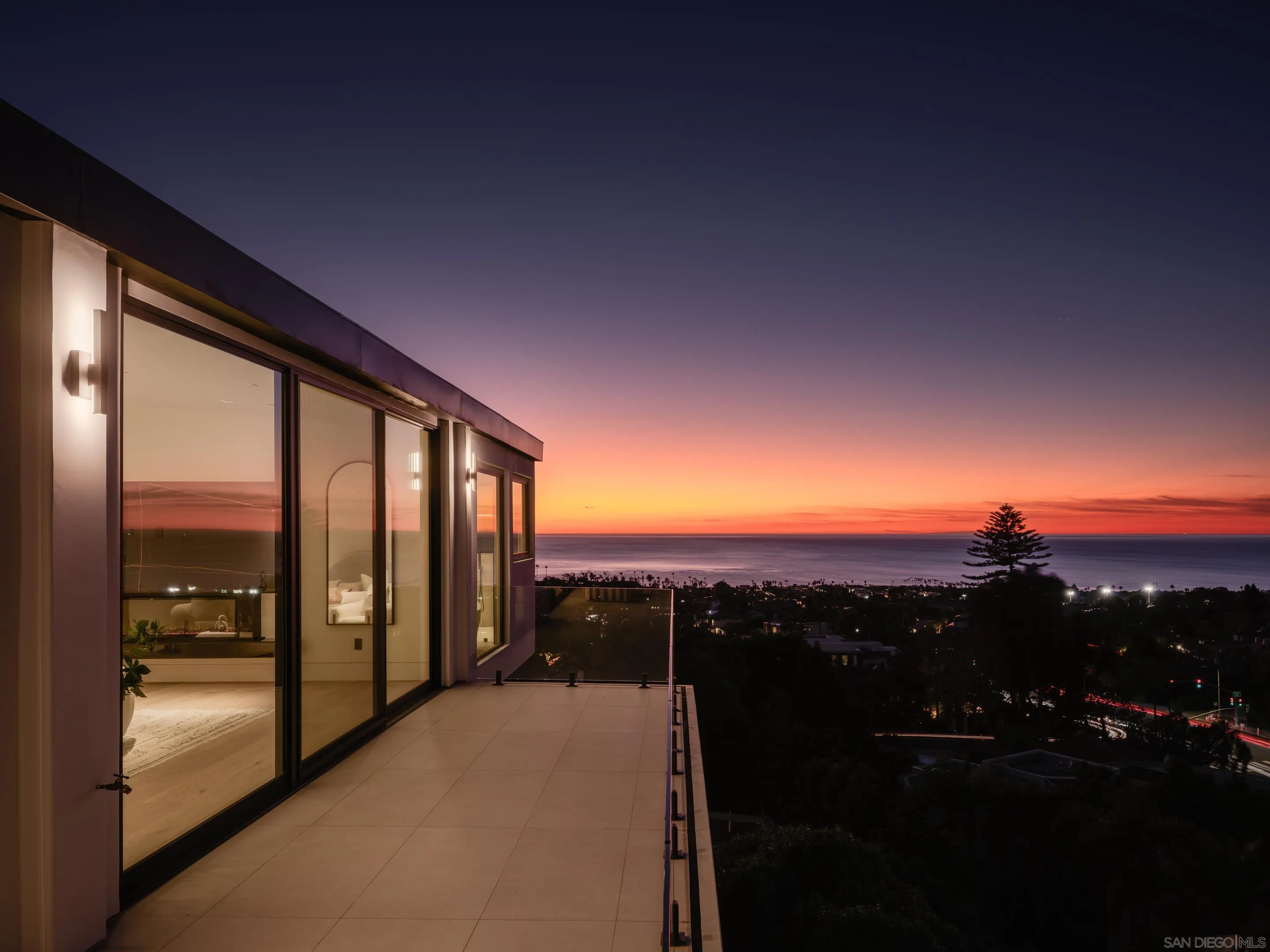https://cdn.realtyfeed.com/cdn/127/260001453/df4d327bfbddfc19234f92c66be84e16.webp
