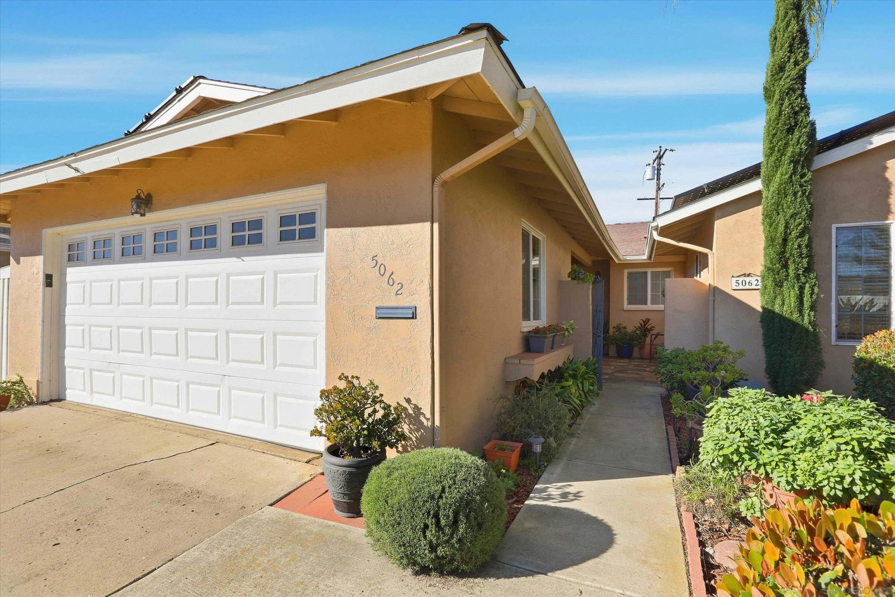 https://cdn.realtyfeed.com/cdn/127/260001456/c8e0c6ddb933a92bbae29007475a1291.webp