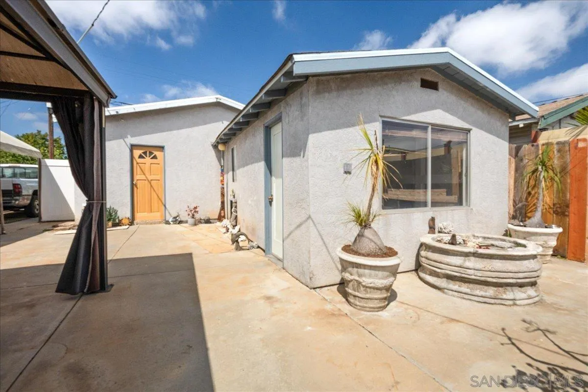 https://cdn.realtyfeed.com/cdn/127/260001460/3ef6be1a6101860d22a663096b72bc7c.webp