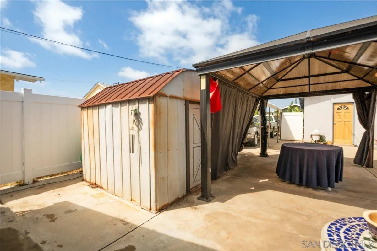 https://cdn.realtyfeed.com/cdn/127/260001460/ab84045410c320a3c0fd293ddc171dca.webp