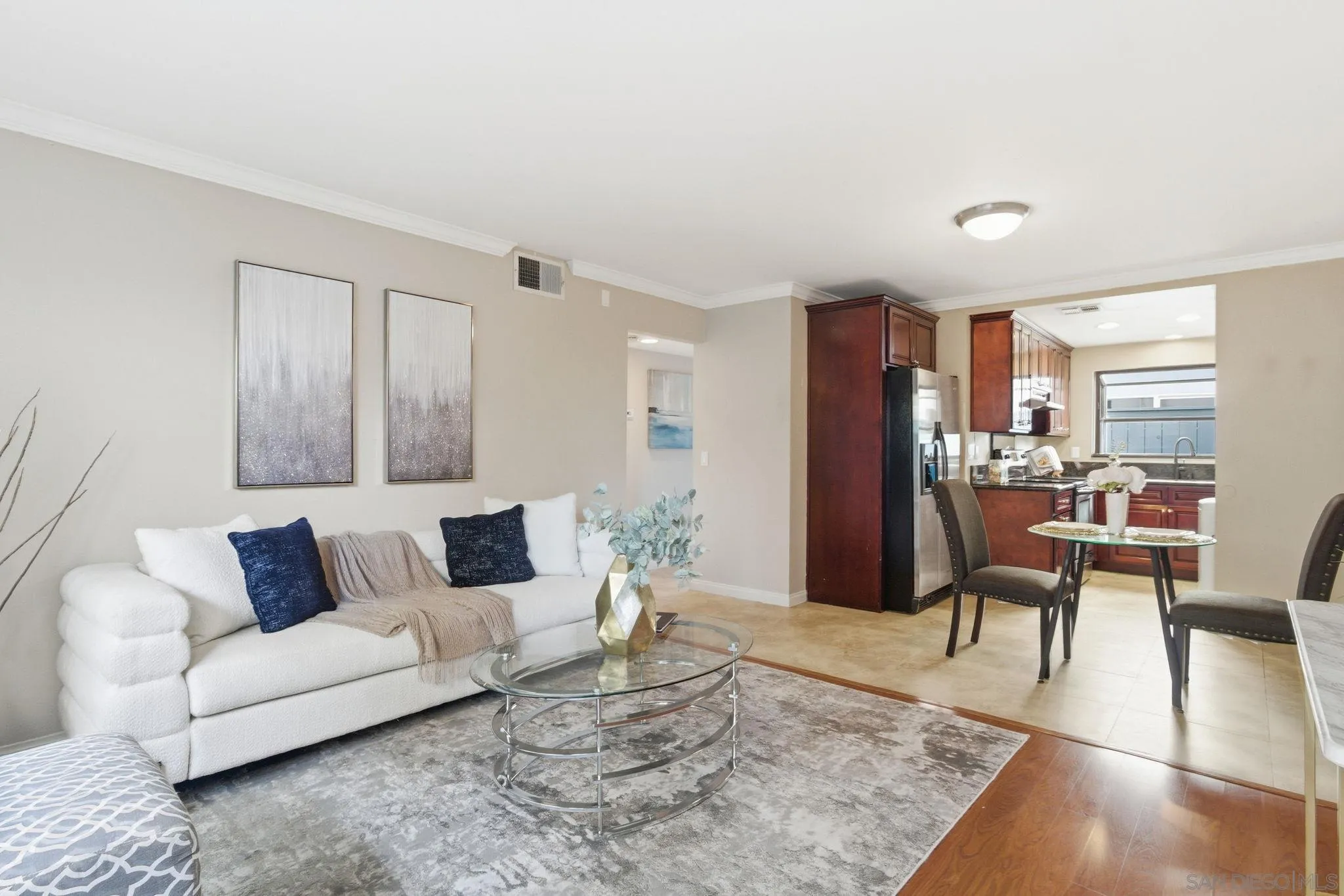 Photo #1: 260001463 Listing: Photo #1