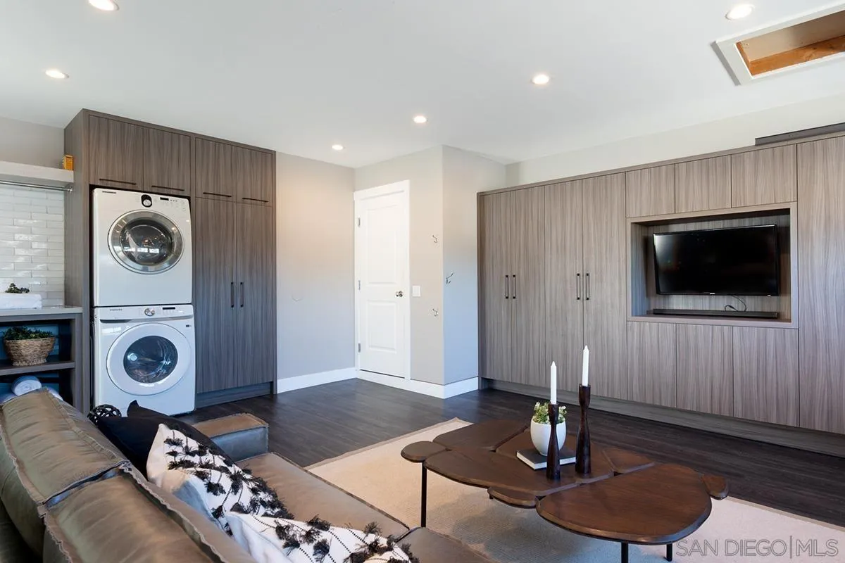 https://cdn.realtyfeed.com/cdn/127/260001465/35b617b658d8ec8c2f9fcd86122544ce.webp