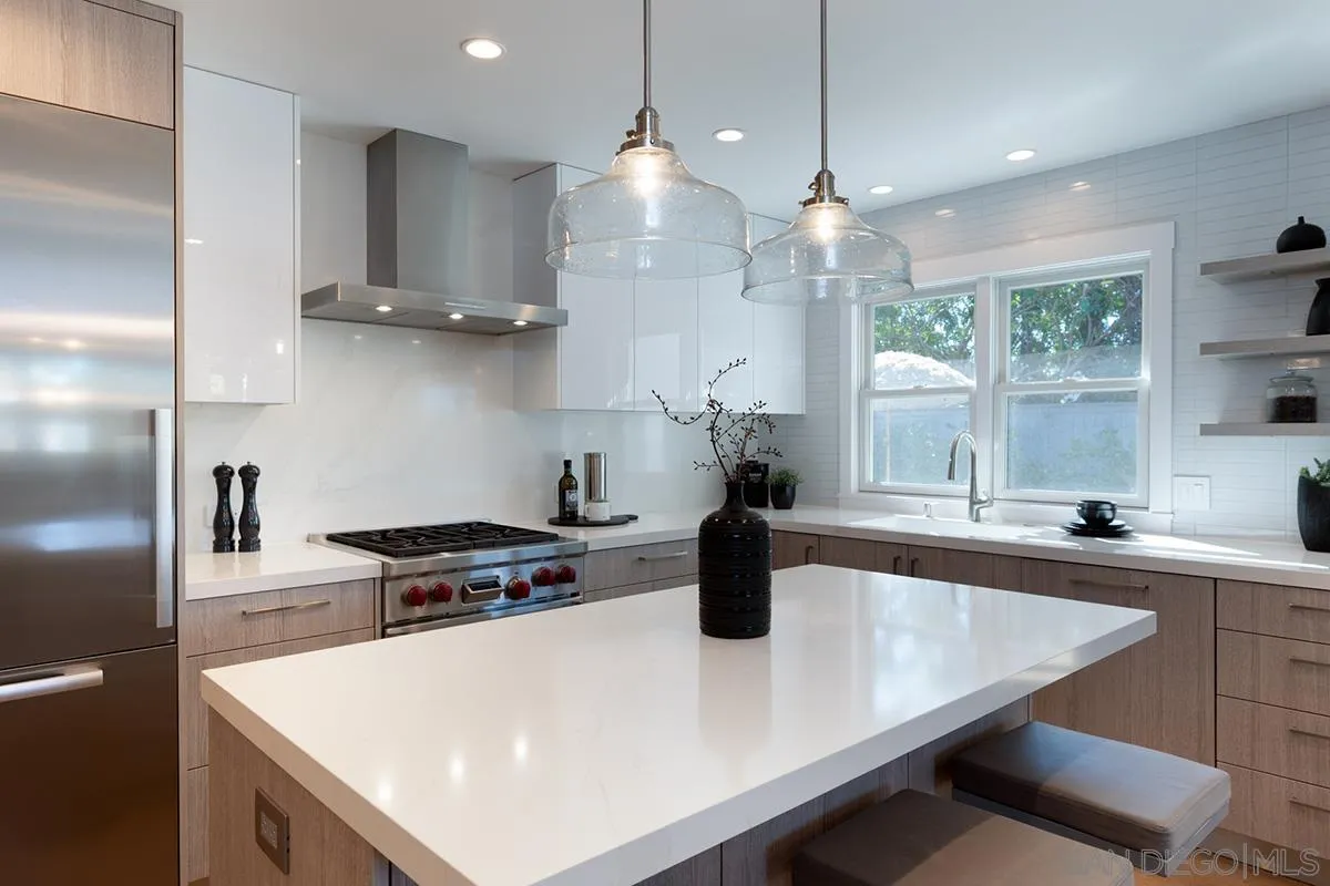 https://cdn.realtyfeed.com/cdn/127/260001465/7f22a479c82735854ce959662e548015.webp