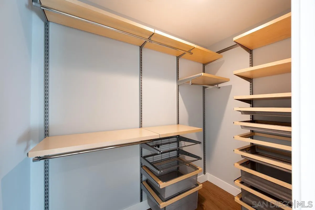 https://cdn.realtyfeed.com/cdn/127/260001465/b78d603d7188ef57709e79931bbe52c4.webp