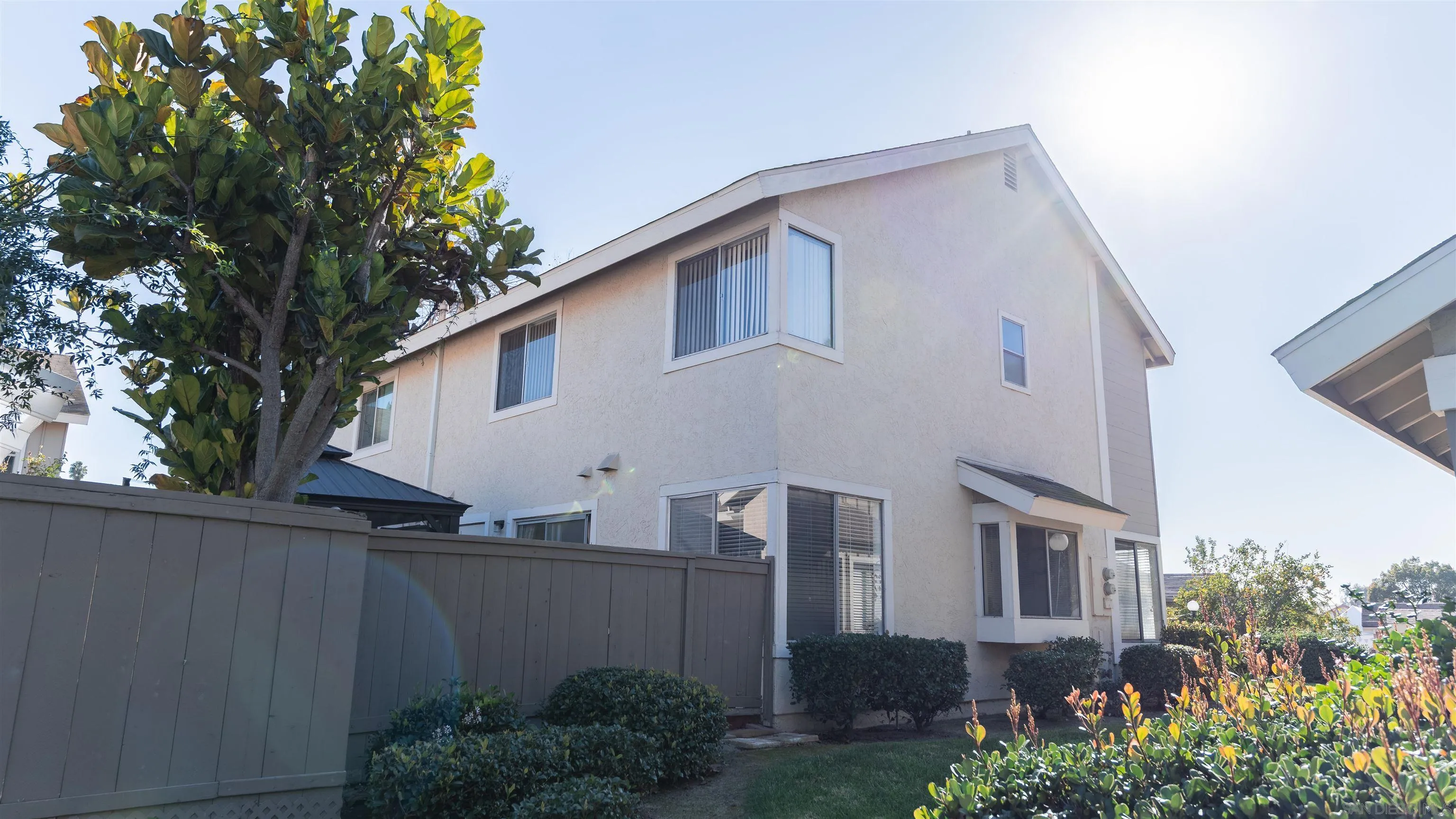 https://cdn.realtyfeed.com/cdn/127/260001475/9d74530efc5023126562ecd8f2080427.webp