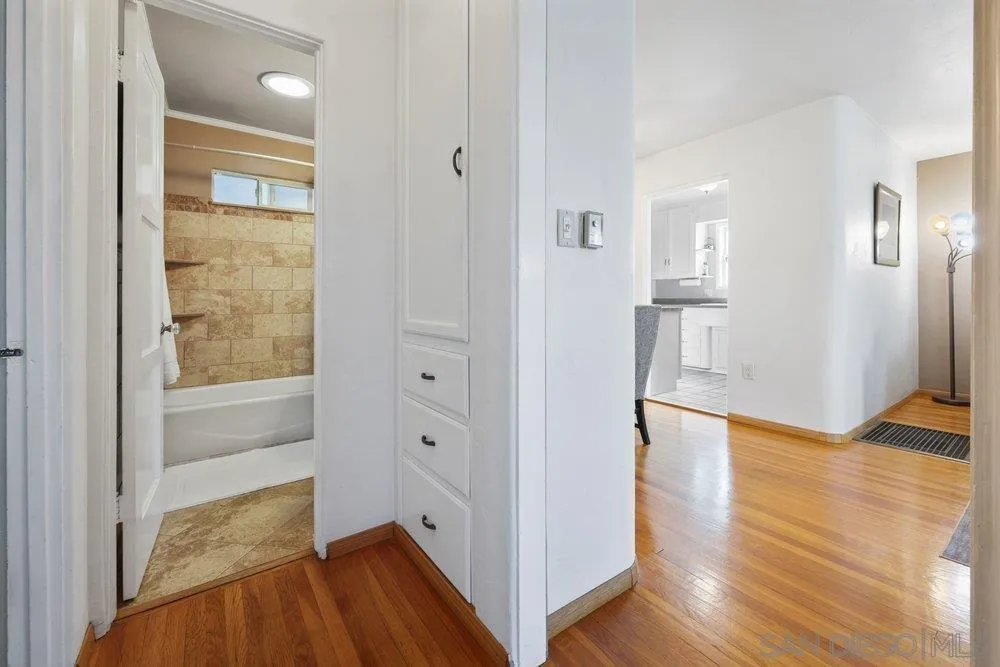 https://cdn.realtyfeed.com/cdn/127/260001478/050a7962c592e85e15cf4dc8b619724e.webp