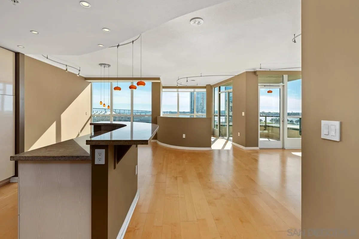 Photo #4: 260001481 Listing: Photo #4