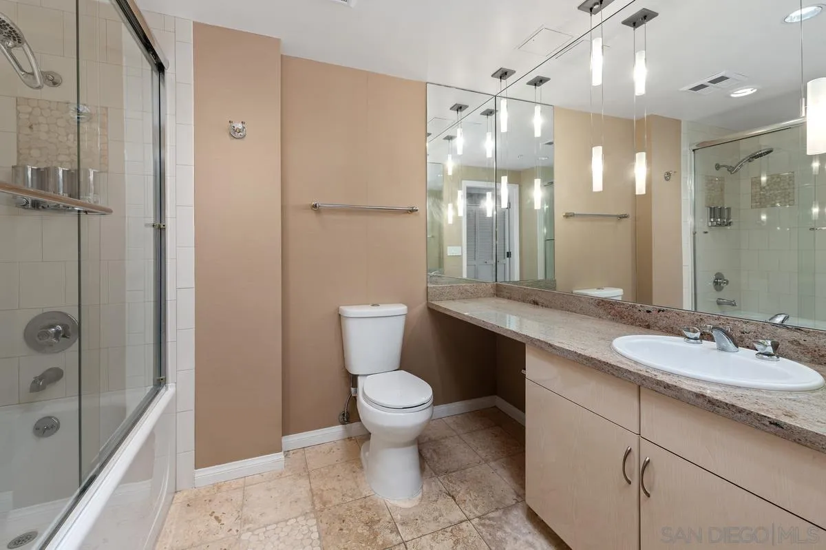 Photo #31: 260001481 Listing: Photo #31