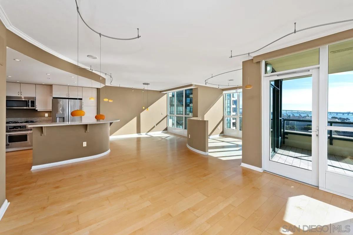 Photo #8: 260001481 Listing: Photo #8